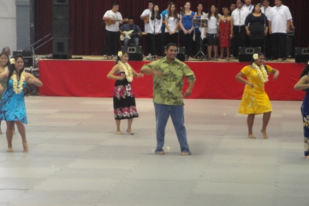 Waikea HS dancers